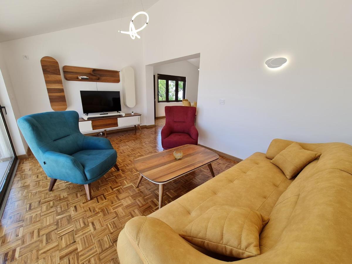 Luxury Penthouse With Panoramic View Lejlighed Ulcinj Eksteriør billede