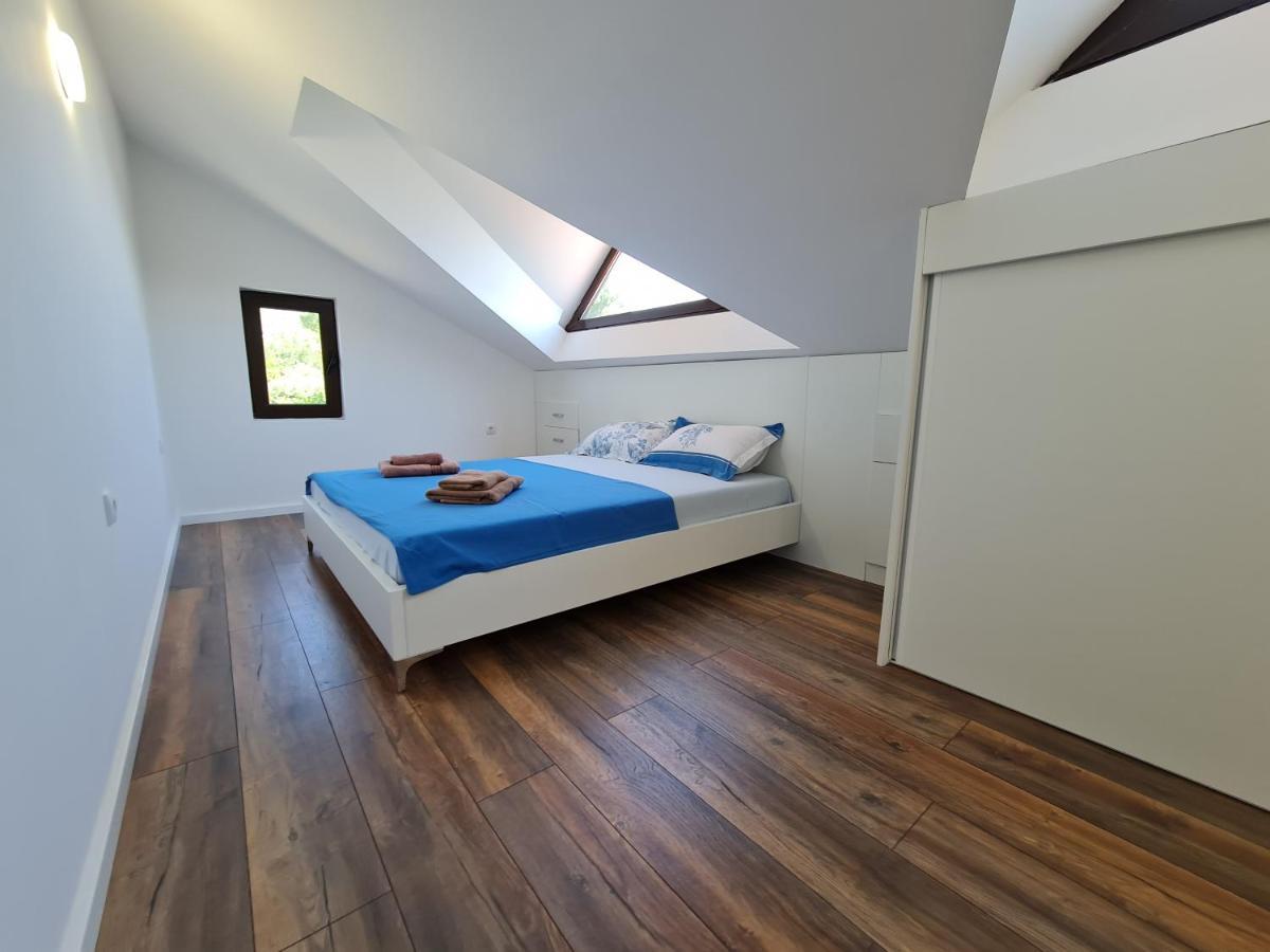 Luxury Penthouse With Panoramic View Lejlighed Ulcinj Eksteriør billede