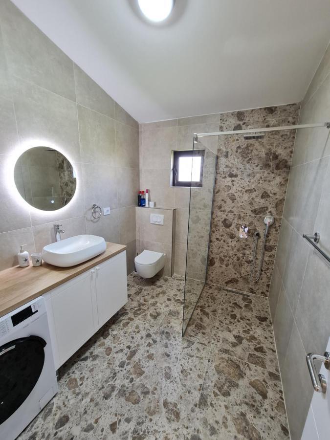 Luxury Penthouse With Panoramic View Lejlighed Ulcinj Eksteriør billede