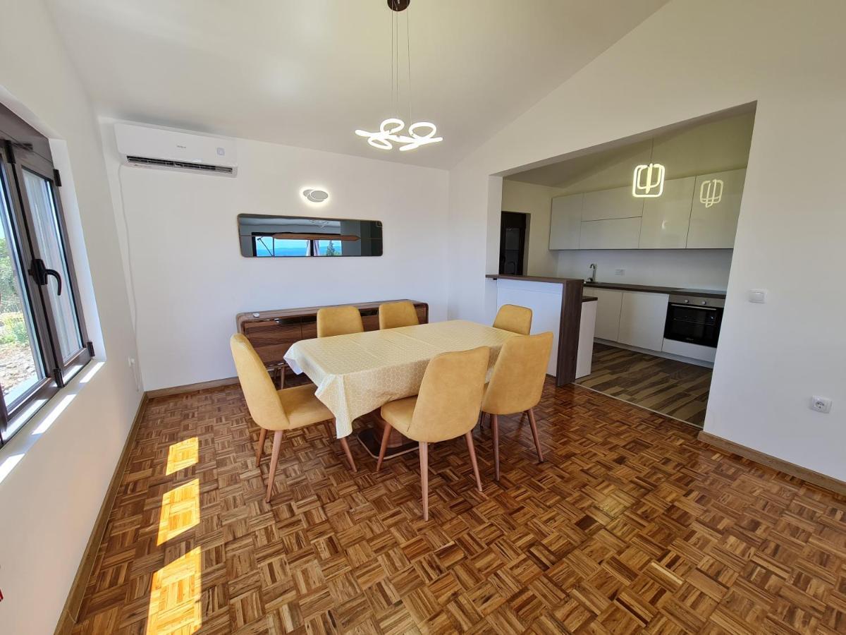 Luxury Penthouse With Panoramic View Lejlighed Ulcinj Eksteriør billede